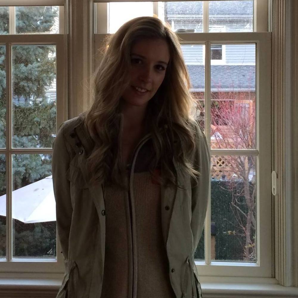 Meet your Posher, Laura